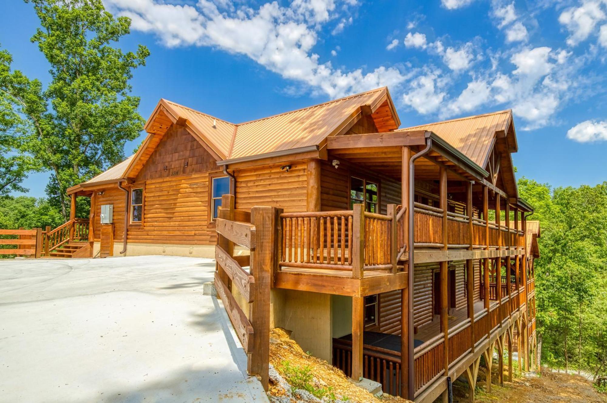 Majestic Splash- 8 Bedroom, Indoor Pool, Hot Tub, 1089 Free Tickets Each Paid Day, Dollywood Sevierville Dış mekan fotoğraf