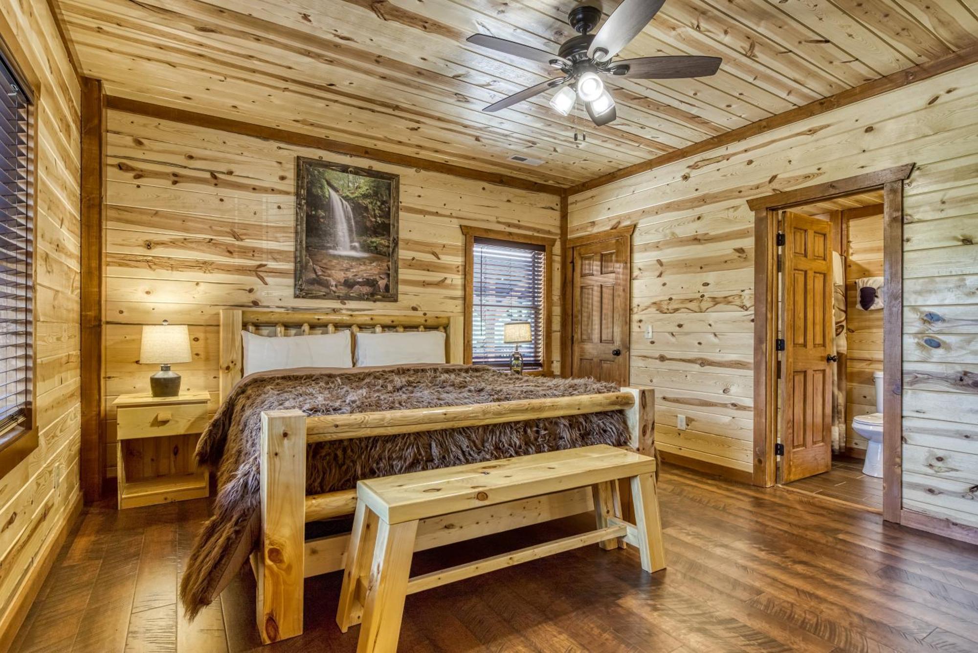 Majestic Splash- 8 Bedroom, Indoor Pool, Hot Tub, 1089 Free Tickets Each Paid Day, Dollywood Sevierville Dış mekan fotoğraf